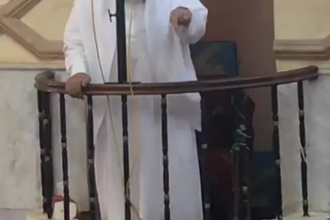 خمس كلمات جامعات - وقفات مع ايات