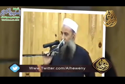  كان يجوع معهم ويعرى معهم ويسير على قدميه معهم صلى الله عليه وسلم