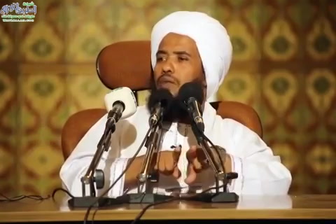  عادة المنافقين حينما يلتقون بأشباههم من الكافرين - تيسير التفسير