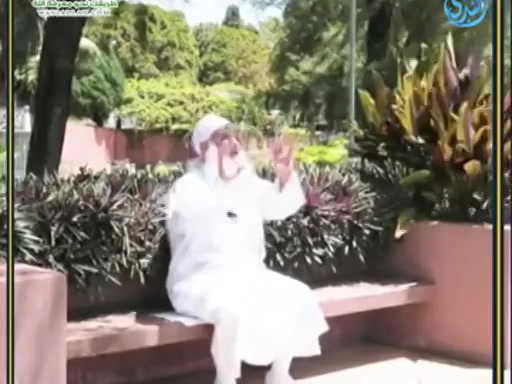 هل يدخل العاق لوالديه الجنة حتى لو كان شهيداً؟ 